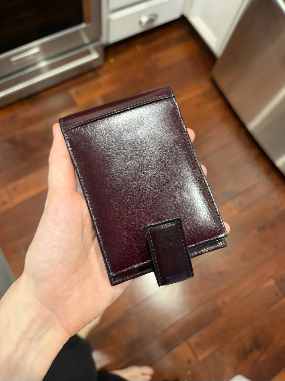 Tumi Deep/Mahogany or Dark Burgundy Leather ID & Card Holder